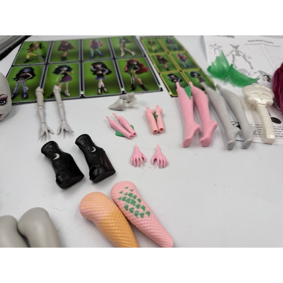 Mattel Monster High Create-A-Monster Werewolf & Dragon dolls starter pack  READ